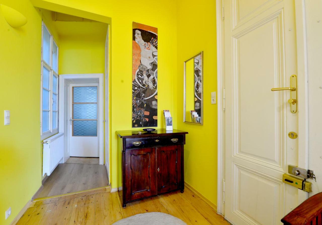 Stylish, Cosy & Central "Self-Check-In" Apartment Vienna Luaran gambar
